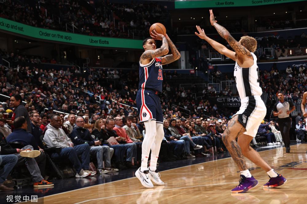 明显更高 明显更高