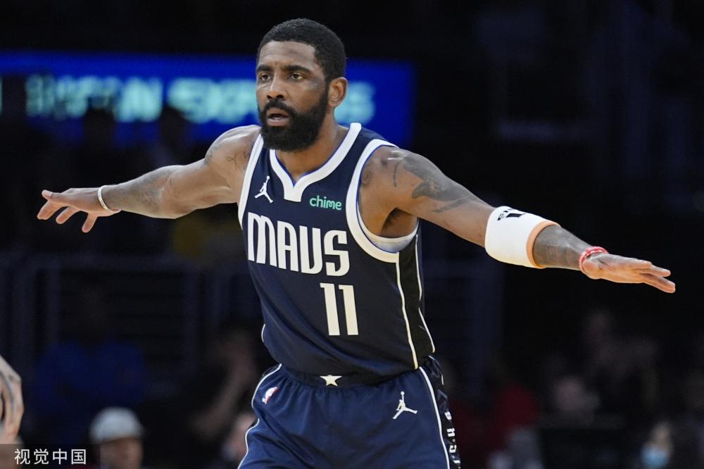 尽管他们在 尽管他们在