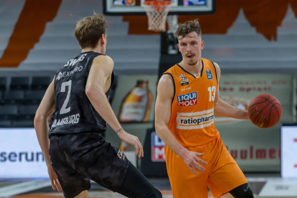 在这个多元 在这个多元