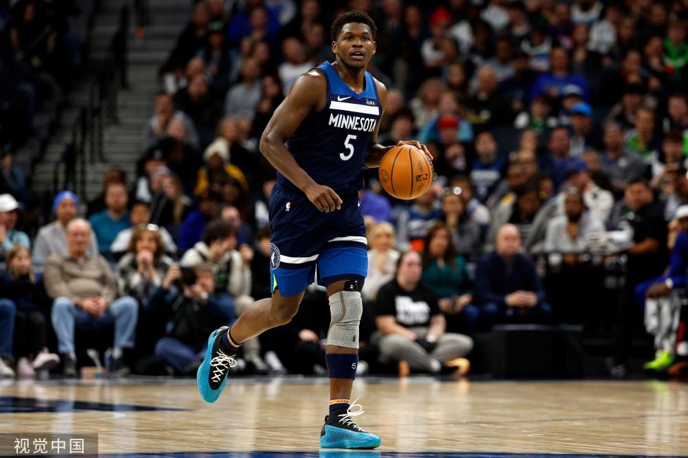 们在战术执 们在战术执