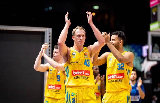 下面这张图 下面这张图